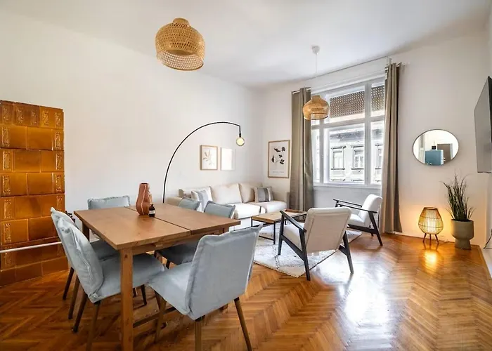 Daire Designer Two Bedroom *
