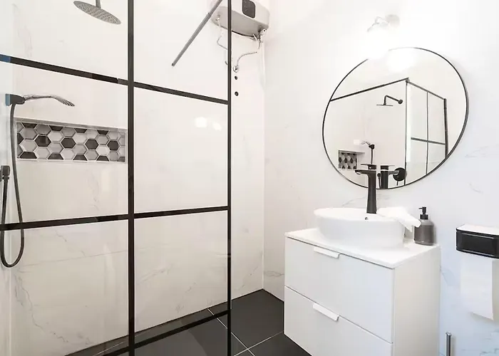 شقة Designer Two Bedroom *